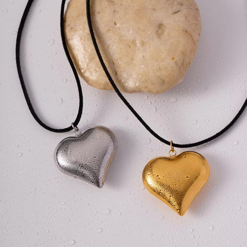 Lavine Heart Necklace