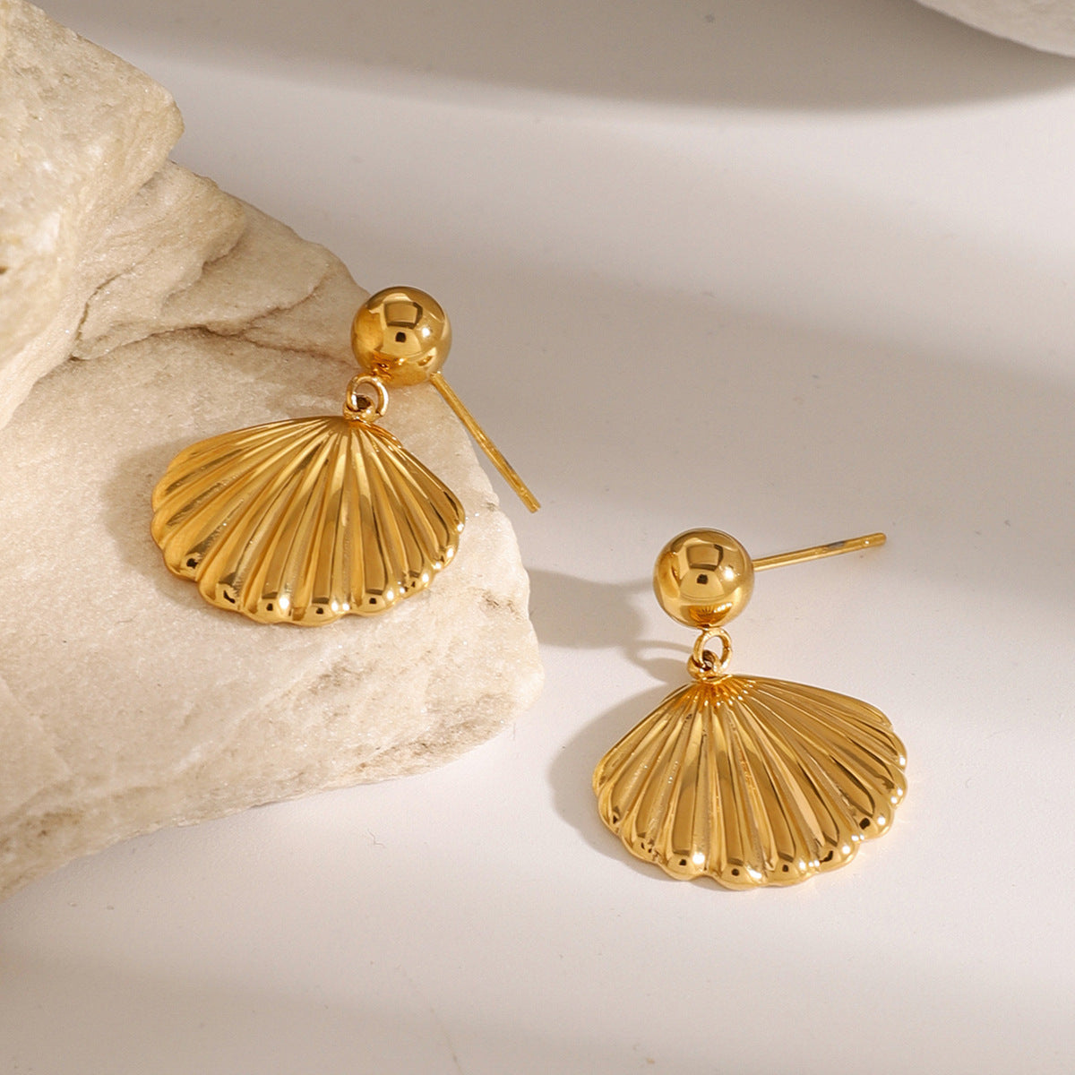 Delianna Shell Earrings