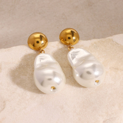 Ariana Chunky Pearl Drop Earrings