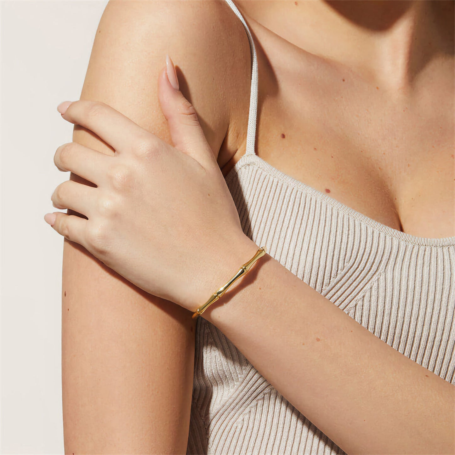 Brielle Gold Bangle