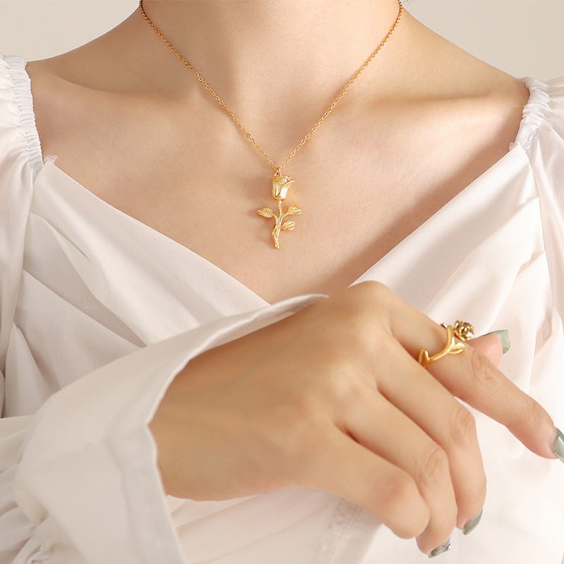 Celia Gold Necklace