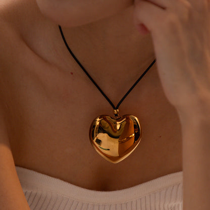 Ophelia Gold Heart Necklace