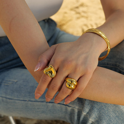 Carys Gold Ring