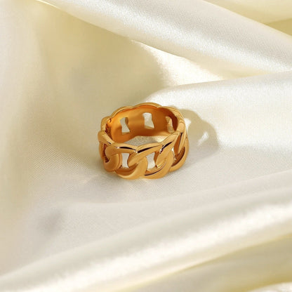 Splendor Gold Ring