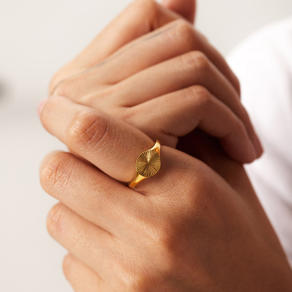 Cyna Gold Ring