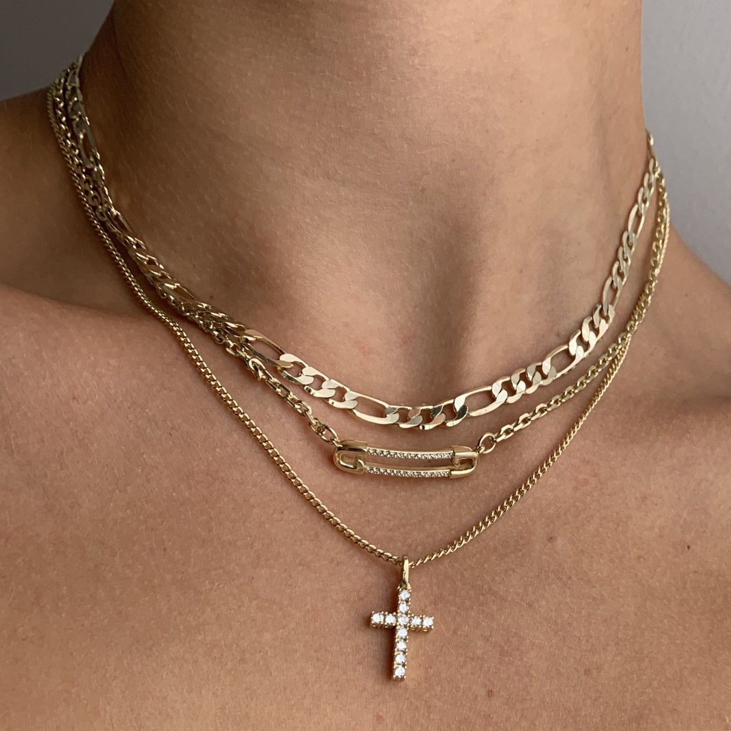 DON'T CROSS ME NECKLACE